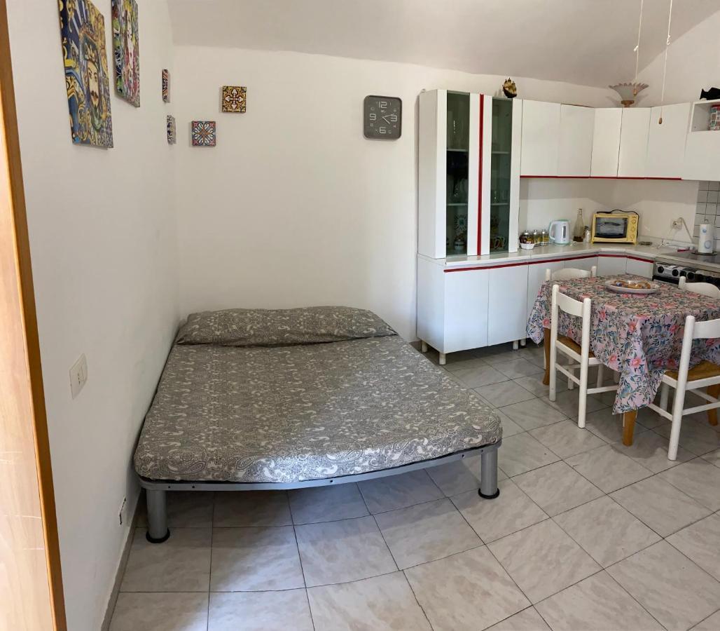 Cucchiara apartment Aeroporto di Catania Fontana Rossa Esterno foto